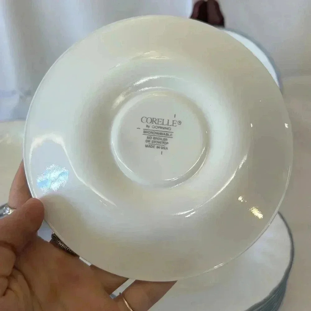 Vintage Corelle PINK TRIO White Swirl Soup Cereal Bowls and Saucer Side Plates - Picture 5 of 5